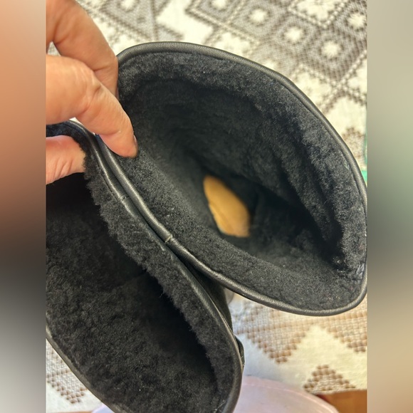 Ugg boots - Picture 12 of 15